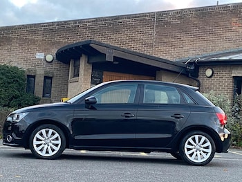 Used Audi A1 2013 for sale - 77052475: Photo