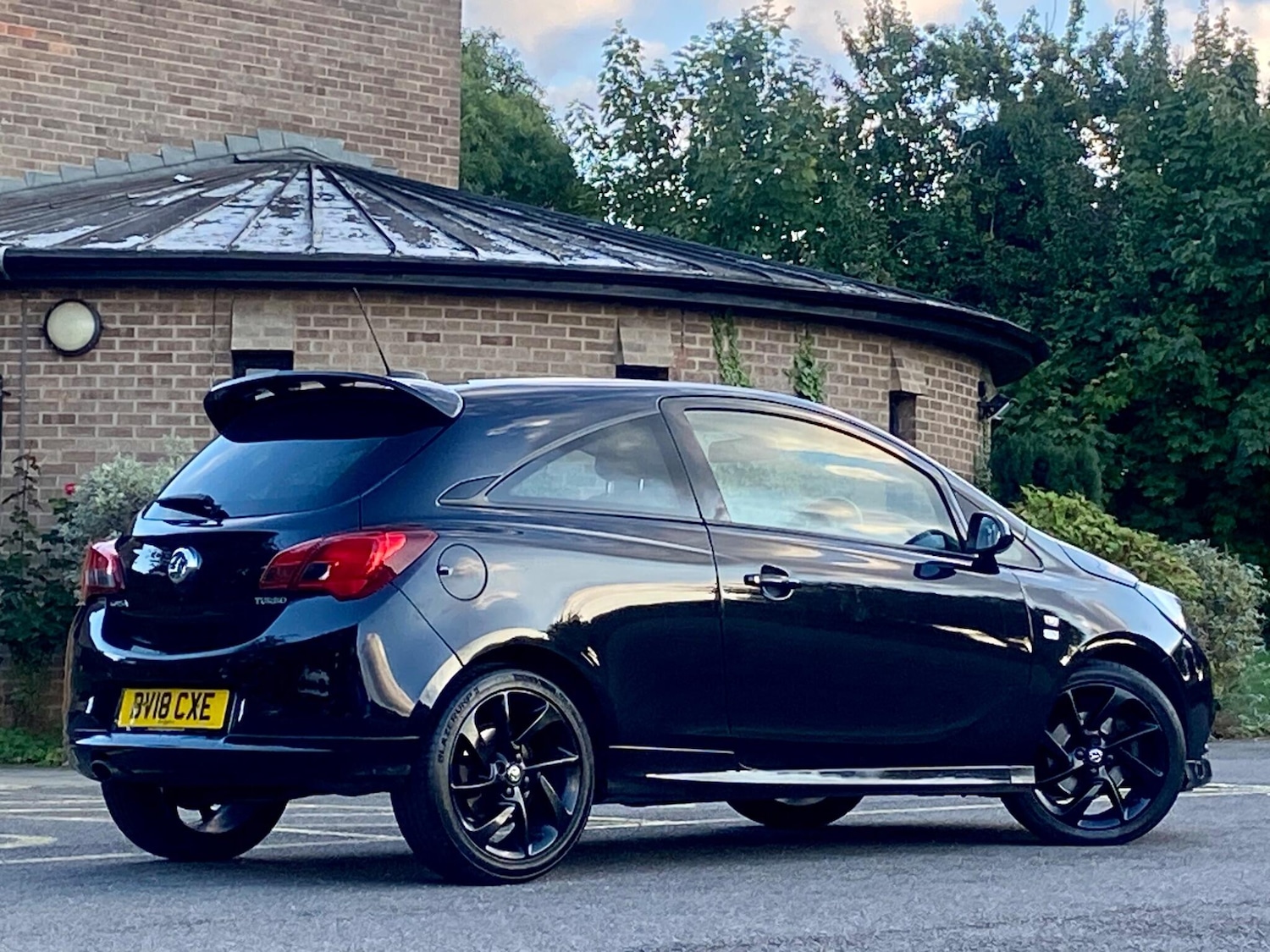 Used Vauxhall Corsa 2018 for sale - 76108988: Photo 3