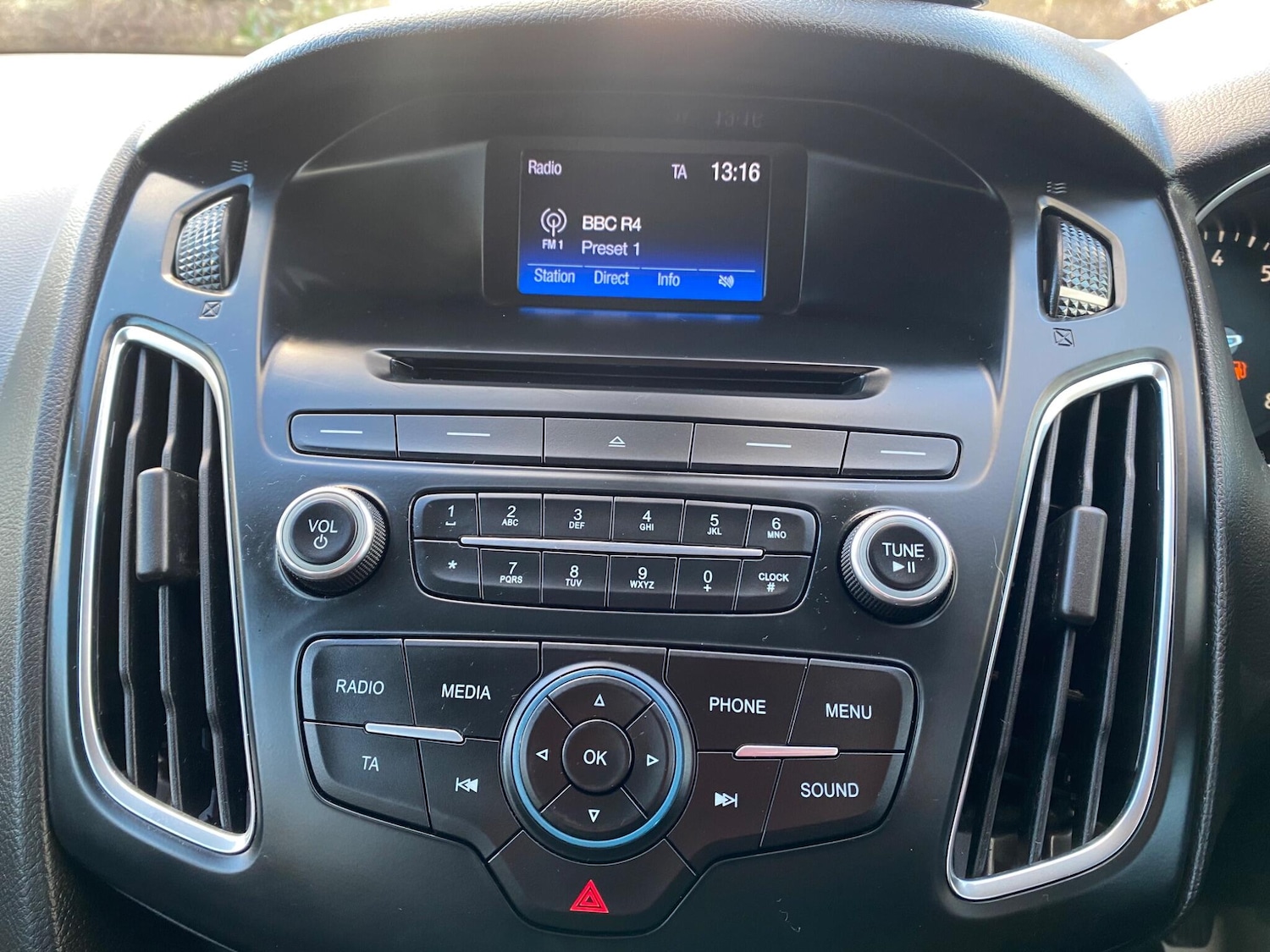 Used Ford Focus 2015 for sale - 77029546: Photo 10