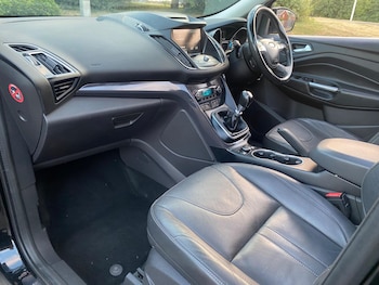 Used Ford Kuga 2016 for sale - 79256296: Photo