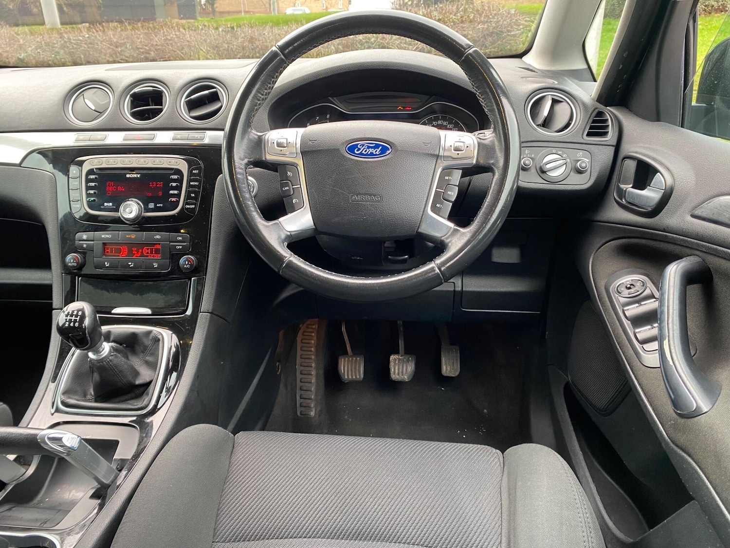 Used Ford S-Max 2013 for sale - 77633675: Photo 22