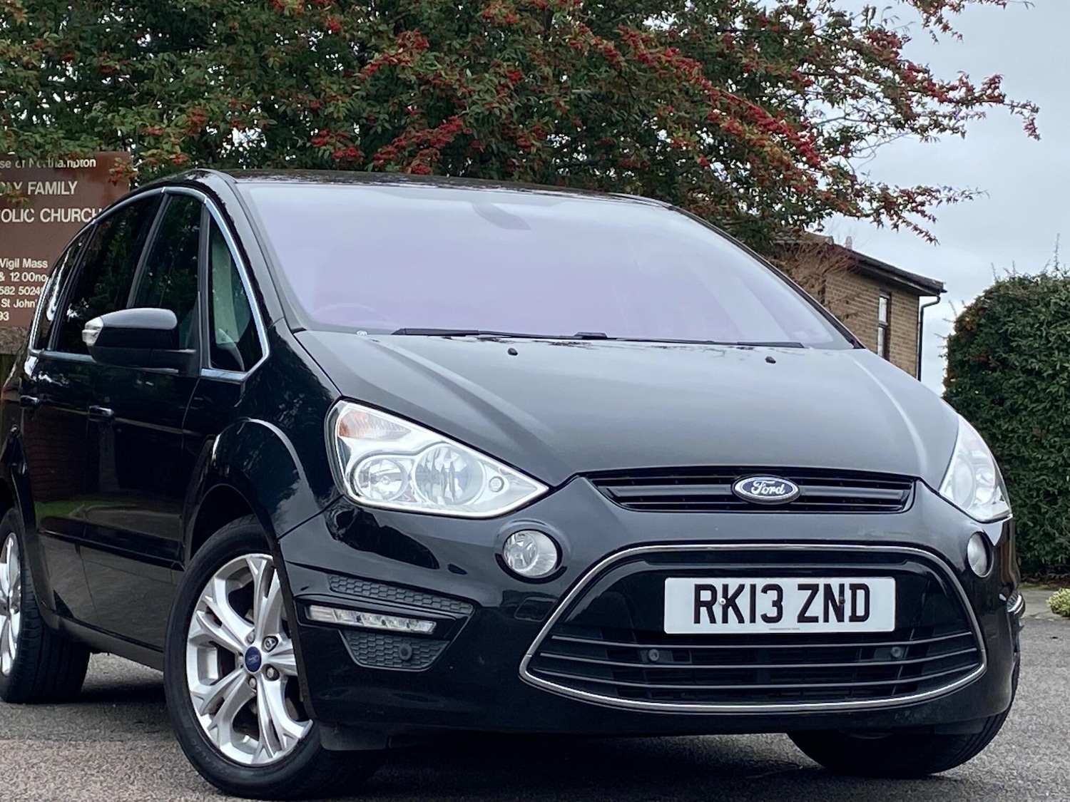 Used Ford S-Max 2013 for sale - 77633675: Photo 30