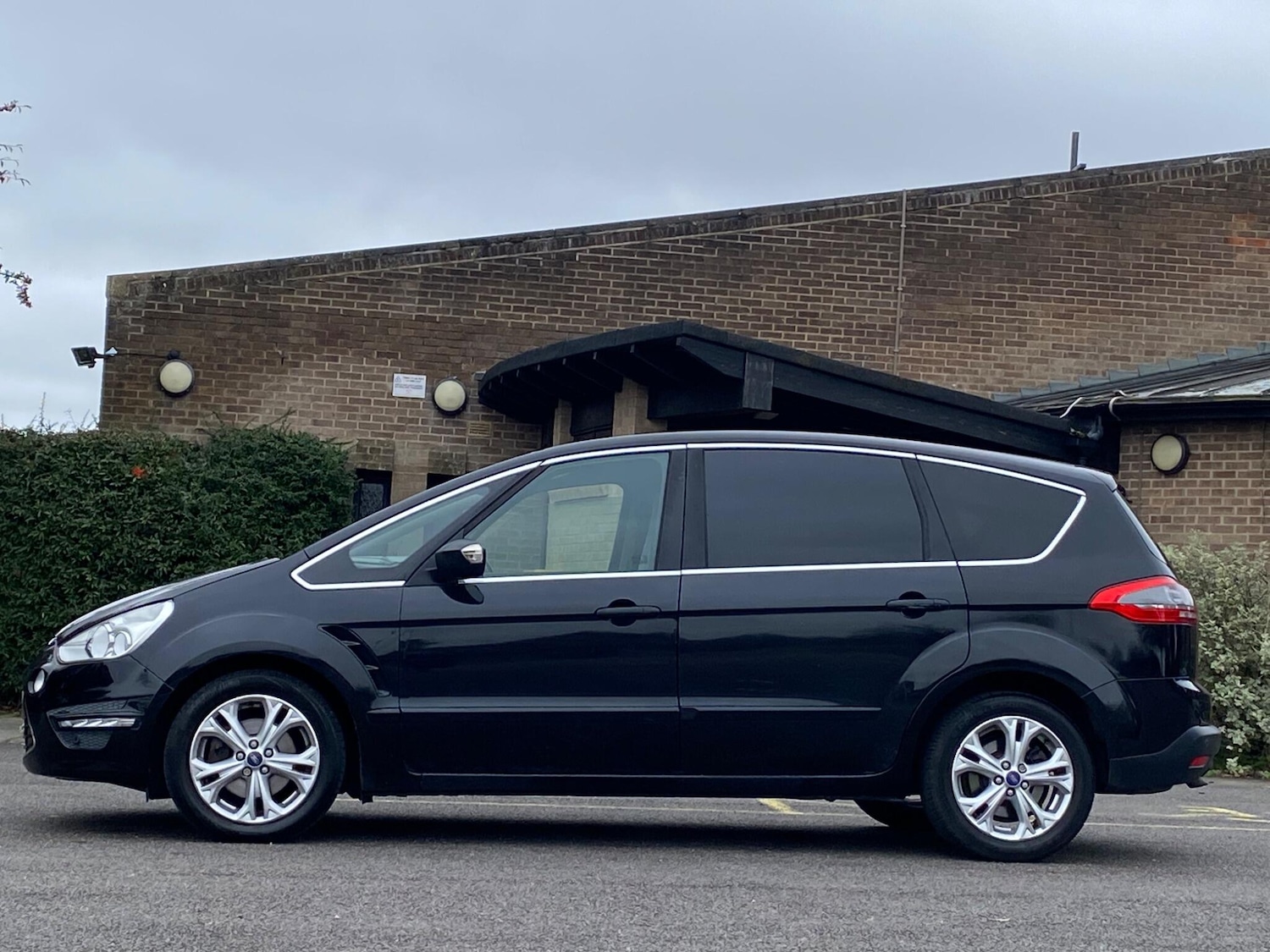 Used Ford S-Max 2013 for sale - 77633675: Photo 37