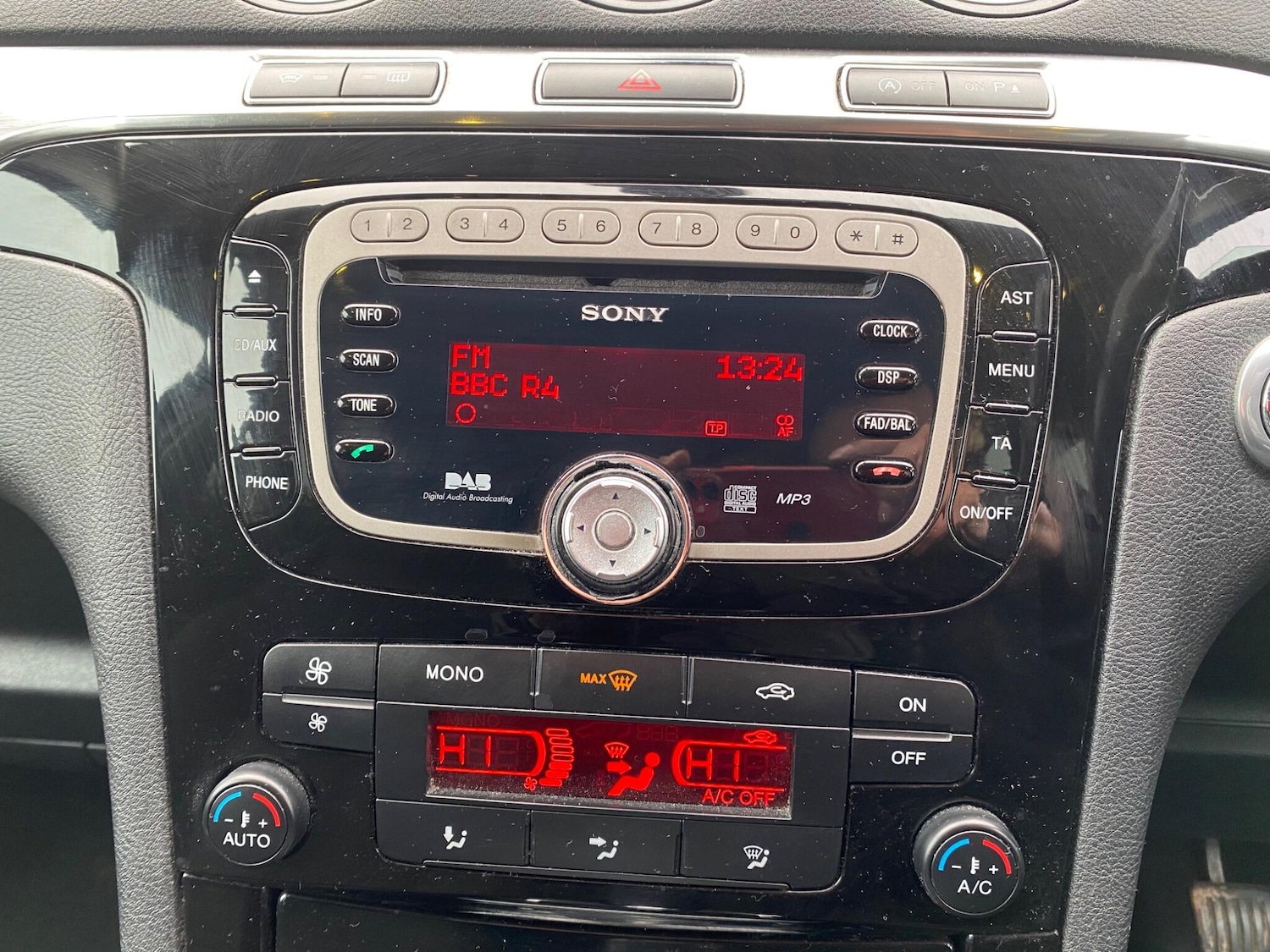 Used Ford S-Max 2013 for sale - 77633675: Photo 39