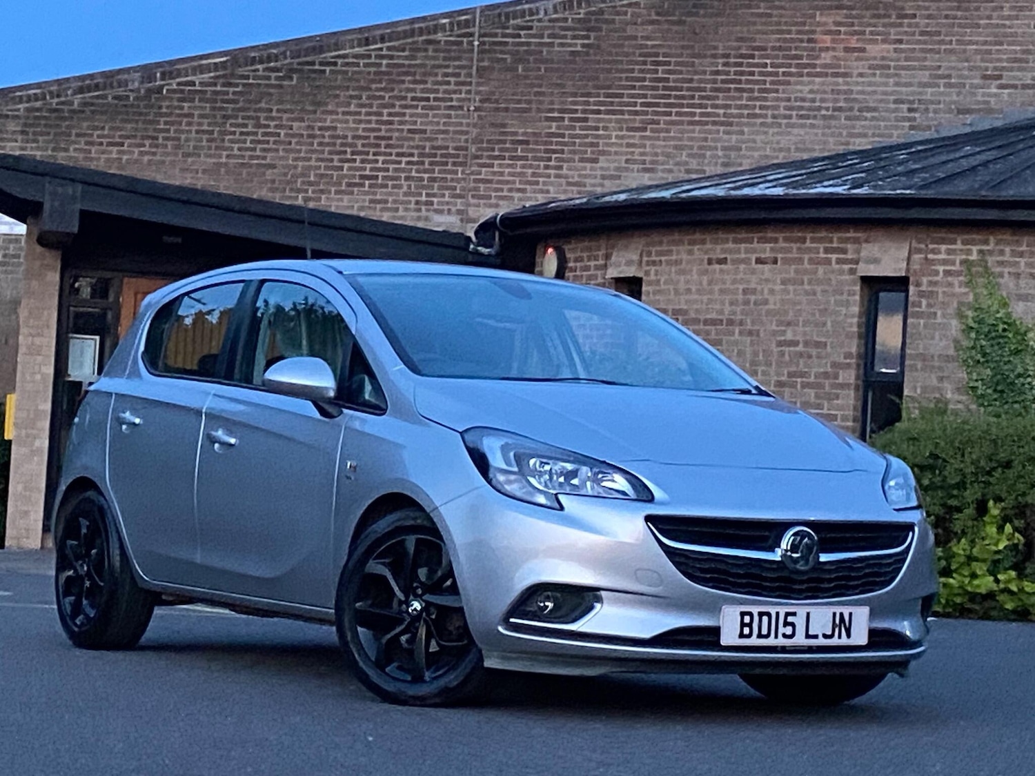 Vehicle 29