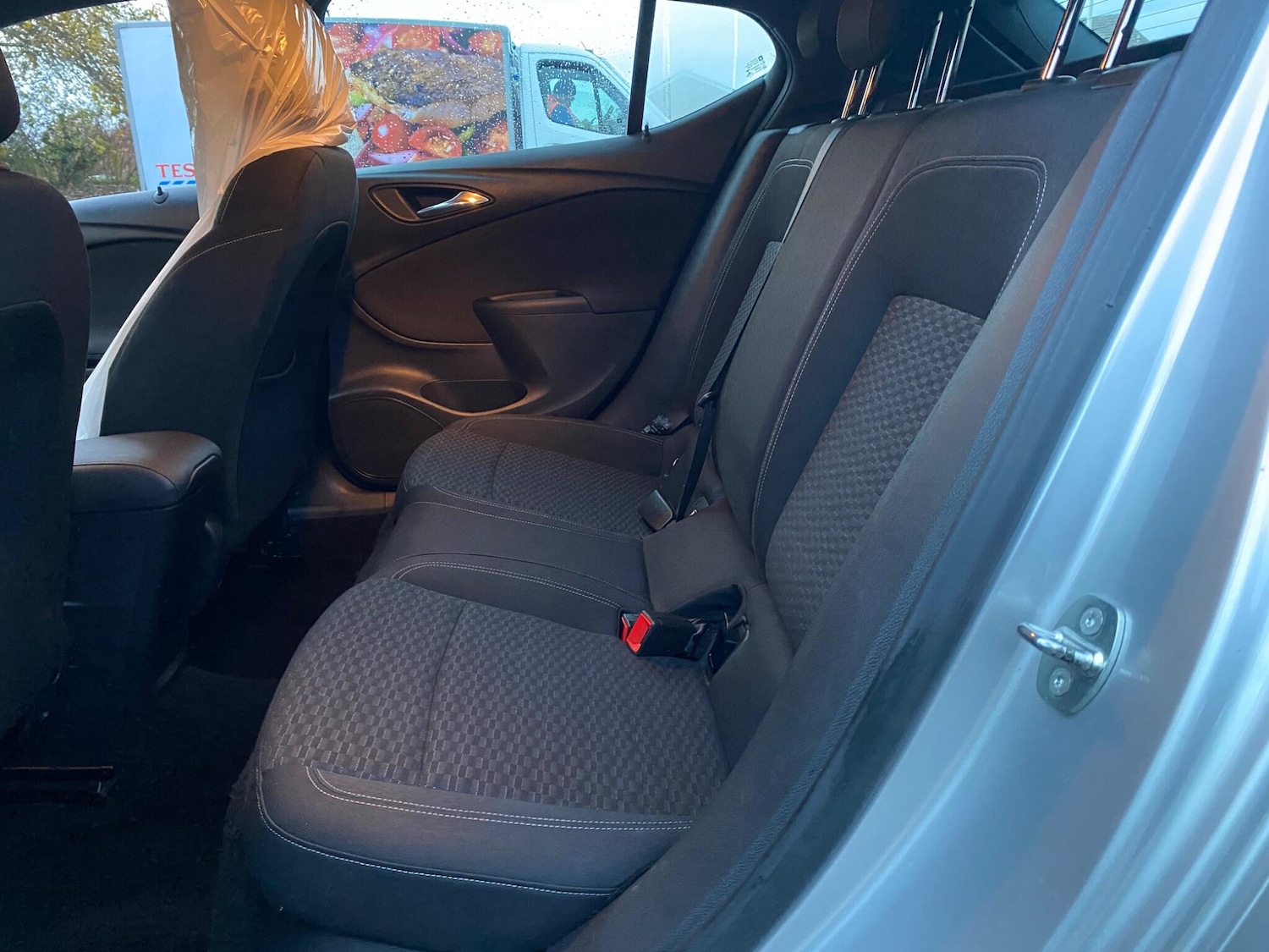 Used Vauxhall Astra 2017 for sale - 76422940: Photo 41