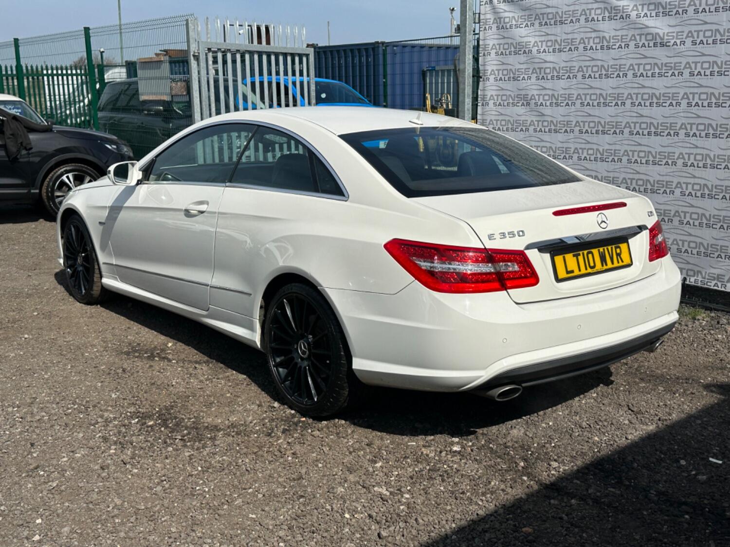 Used Mercedes-Benz E Class 2010 for sale - 76845052: Photo 5