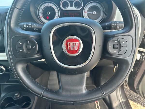 Used Fiat 500L 2015 for sale - 74980984: Photo 15