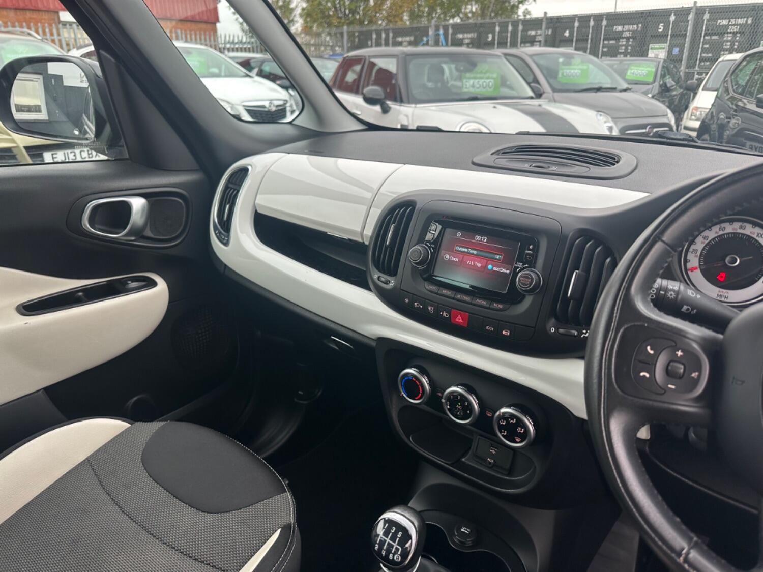 Used Fiat 500L 2015 for sale - 76769131: Photo 23