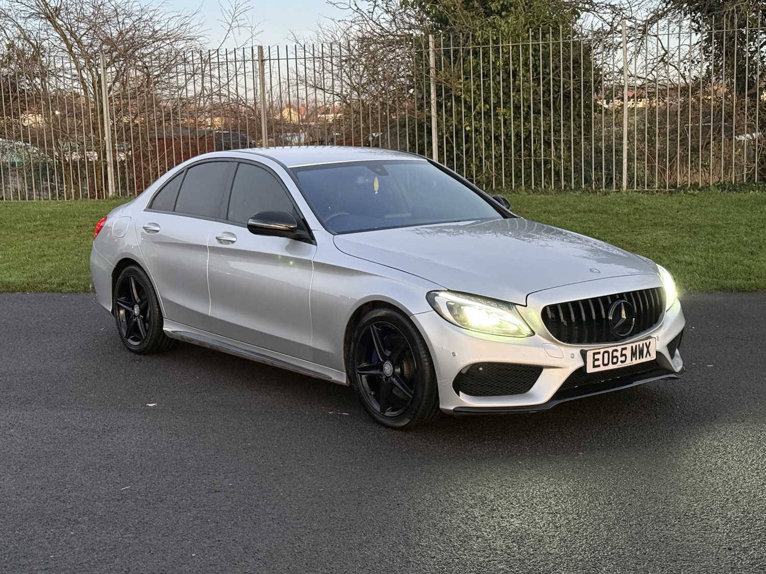Used Mercedes-Benz C Class 2015 for sale - 77159272: Photo 1