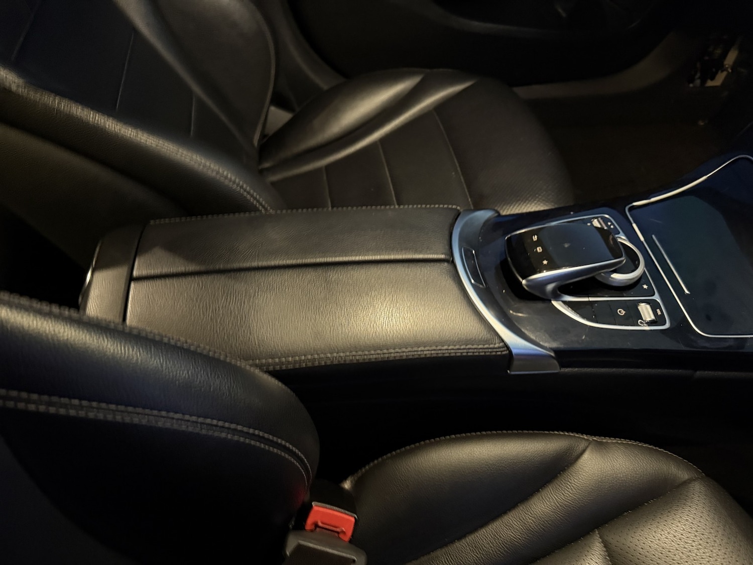 Used Mercedes-Benz C Class 2015 for sale - 77159272: Photo 26