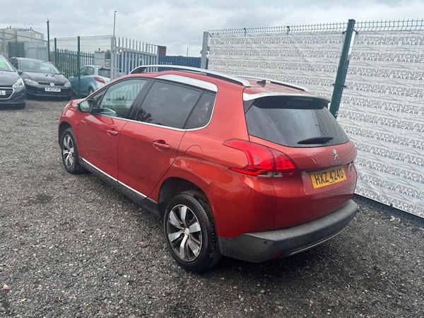 Used Peugeot 2008 2015 for sale - 76164517: Photo 6