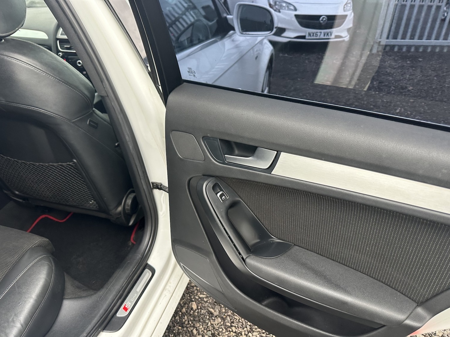 Used Audi A4 2012 for sale - 77735661: Photo 11