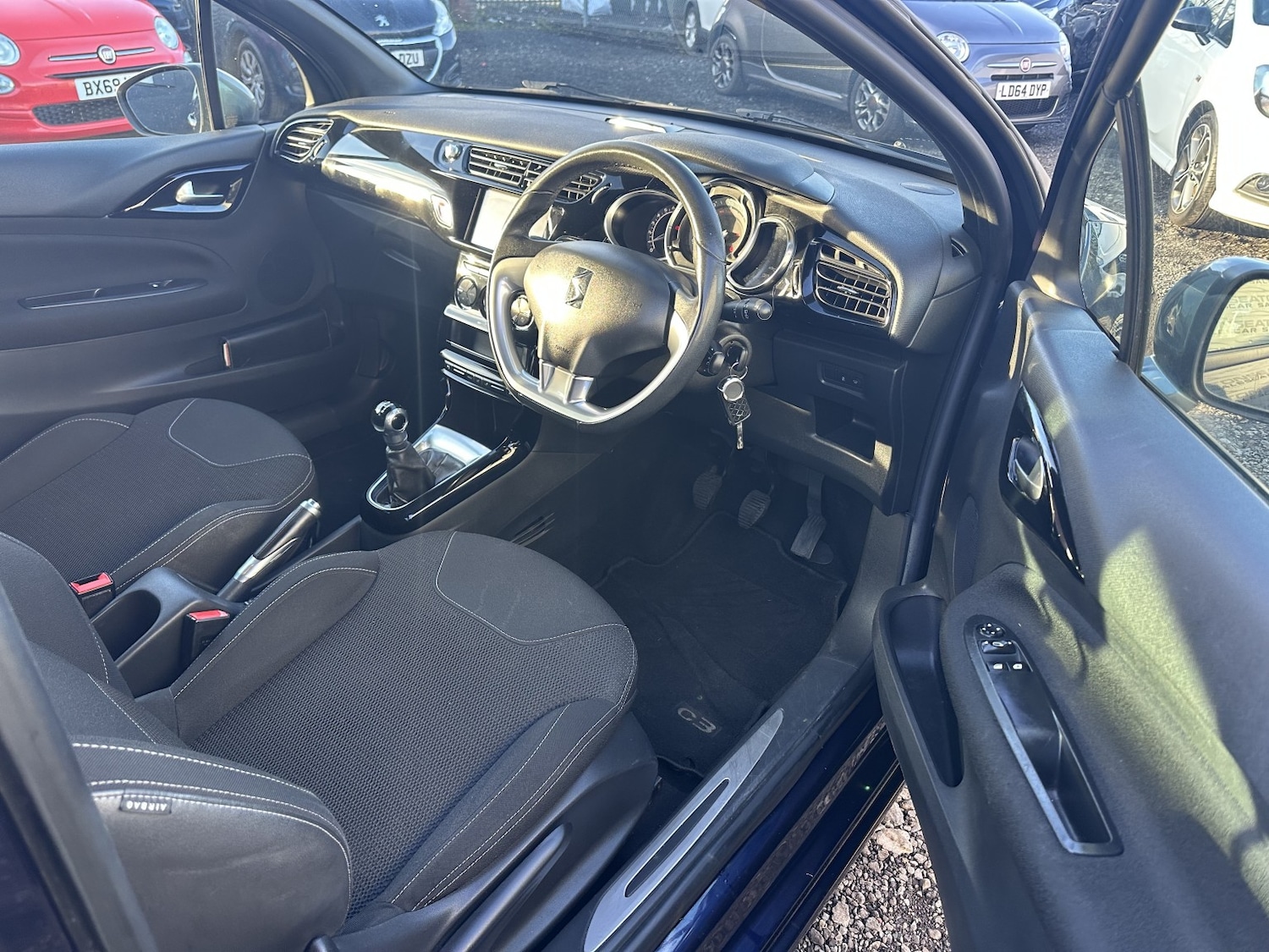 Used DS Automobiles DS 3 2015 for sale - 76673296: Photo 16