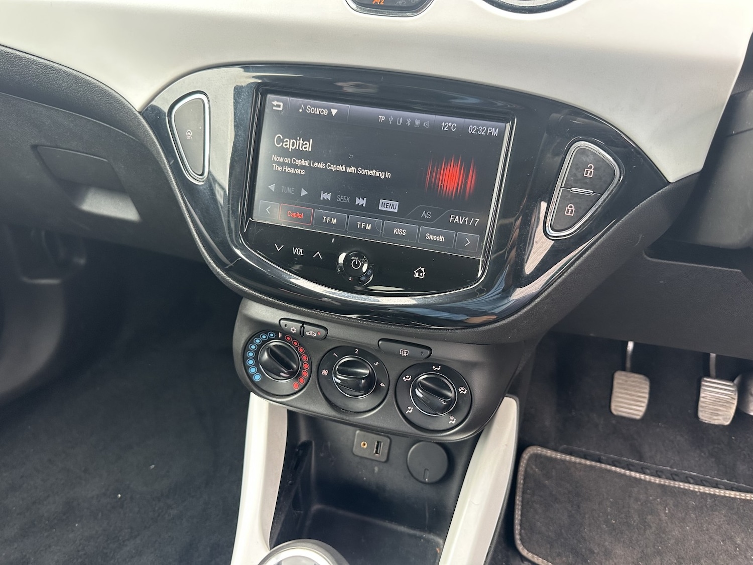 Used Vauxhall ADAM 2013 for sale - 77264428: Photo 17