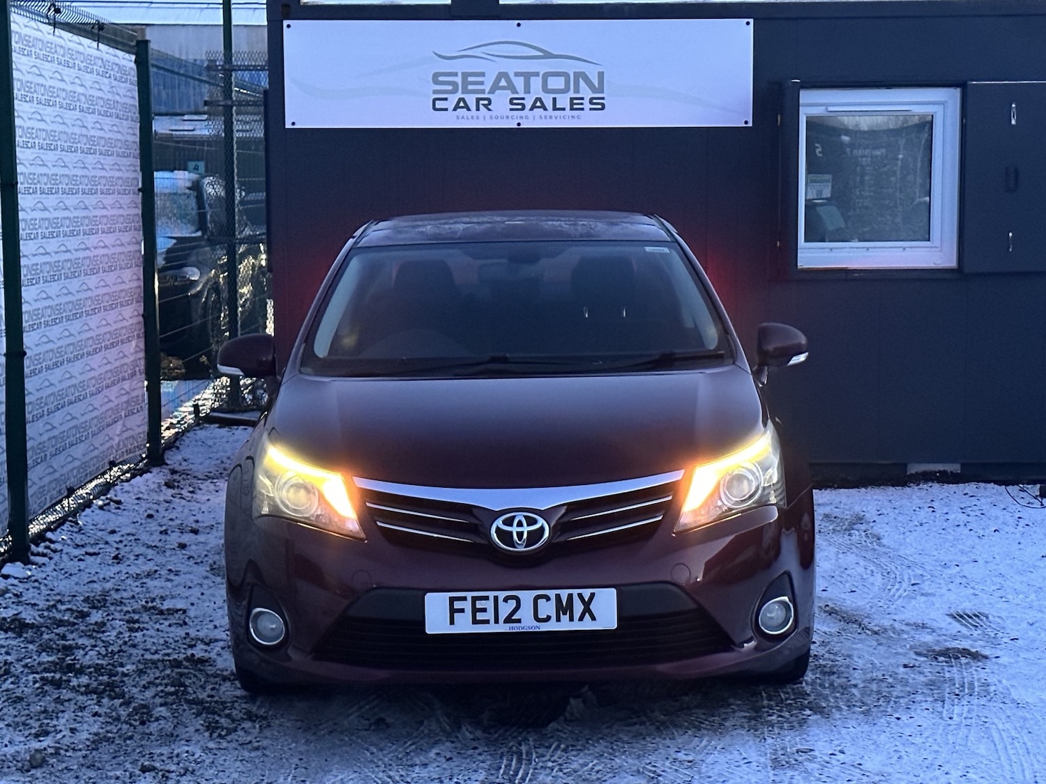 Used Toyota Avensis 2012 for sale - 77258556: Photo 2