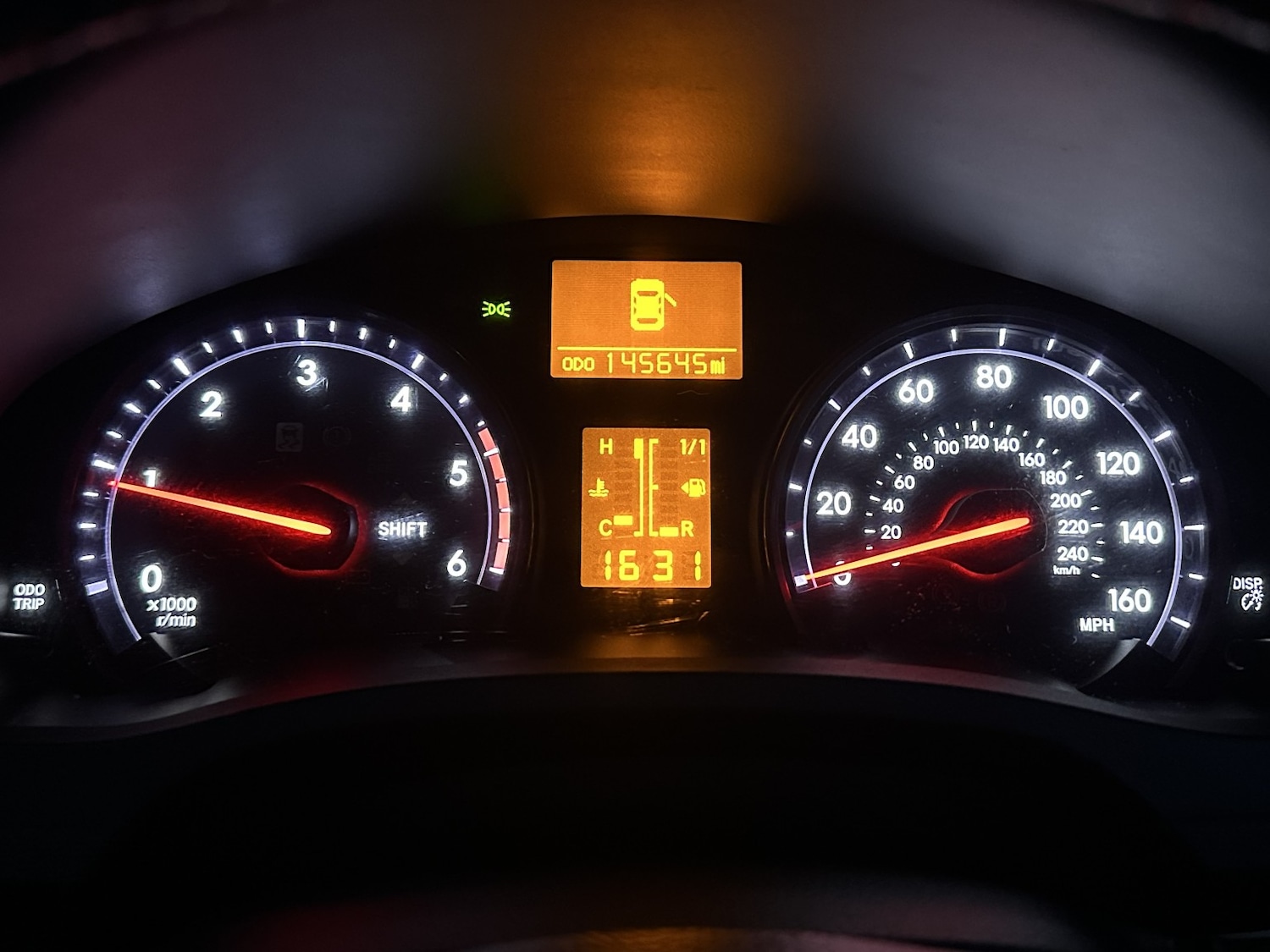 Used Toyota Avensis 2012 for sale - 77258556: Photo 25