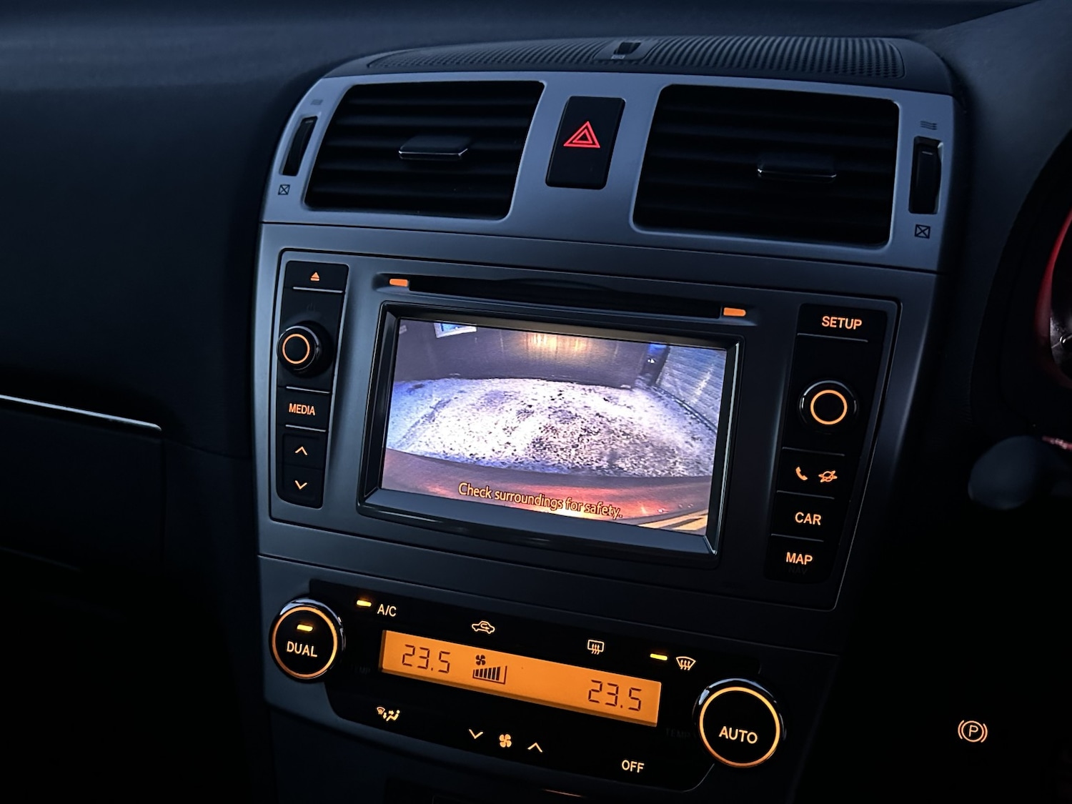 Used Toyota Avensis 2012 for sale - 77258556: Photo 26