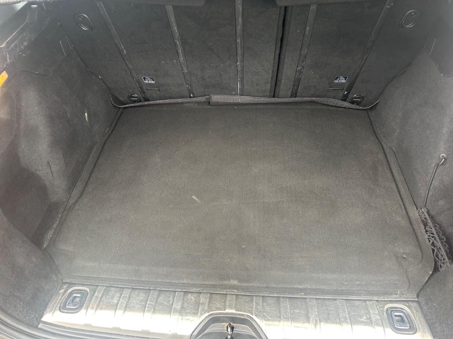 Used Peugeot 2008 2015 for sale - 76553950: Photo 10