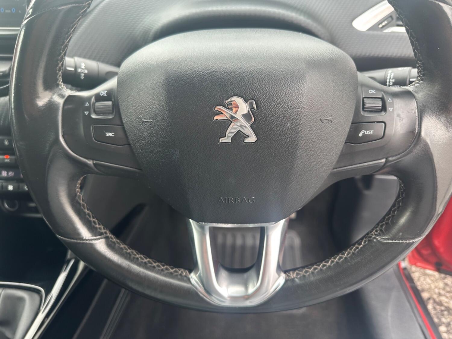 Used Peugeot 2008 2015 for sale - 76553950: Photo 22