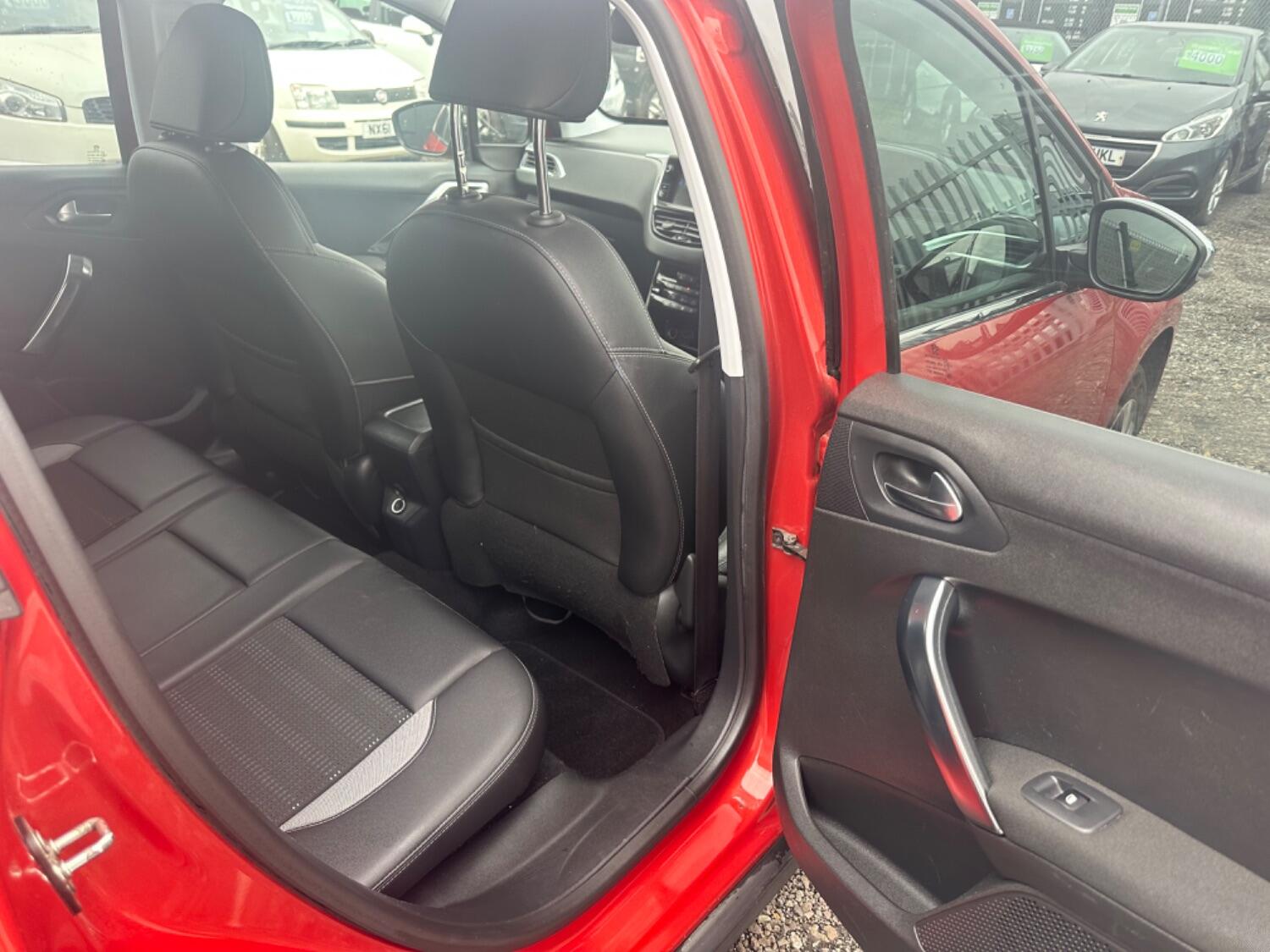 Used Peugeot 2008 2015 for sale - 76553950: Photo 39