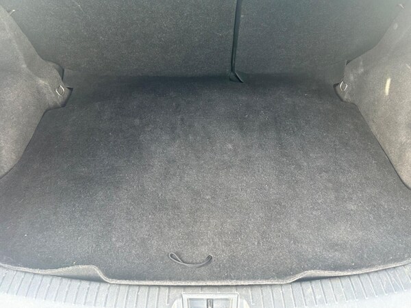 Used Nissan Qashqai 2011 for sale - 75994750: Photo 28