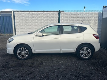 Used Nissan Qashqai 2011 for sale - 75994750: Photo 4