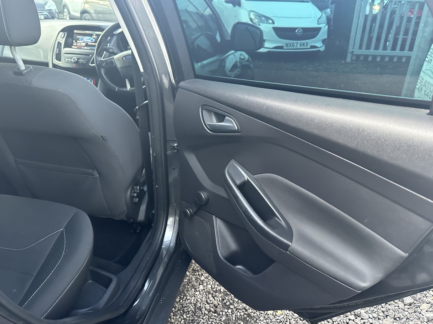 Used Ford Focus 2015 for sale - 76673259: Photo 39