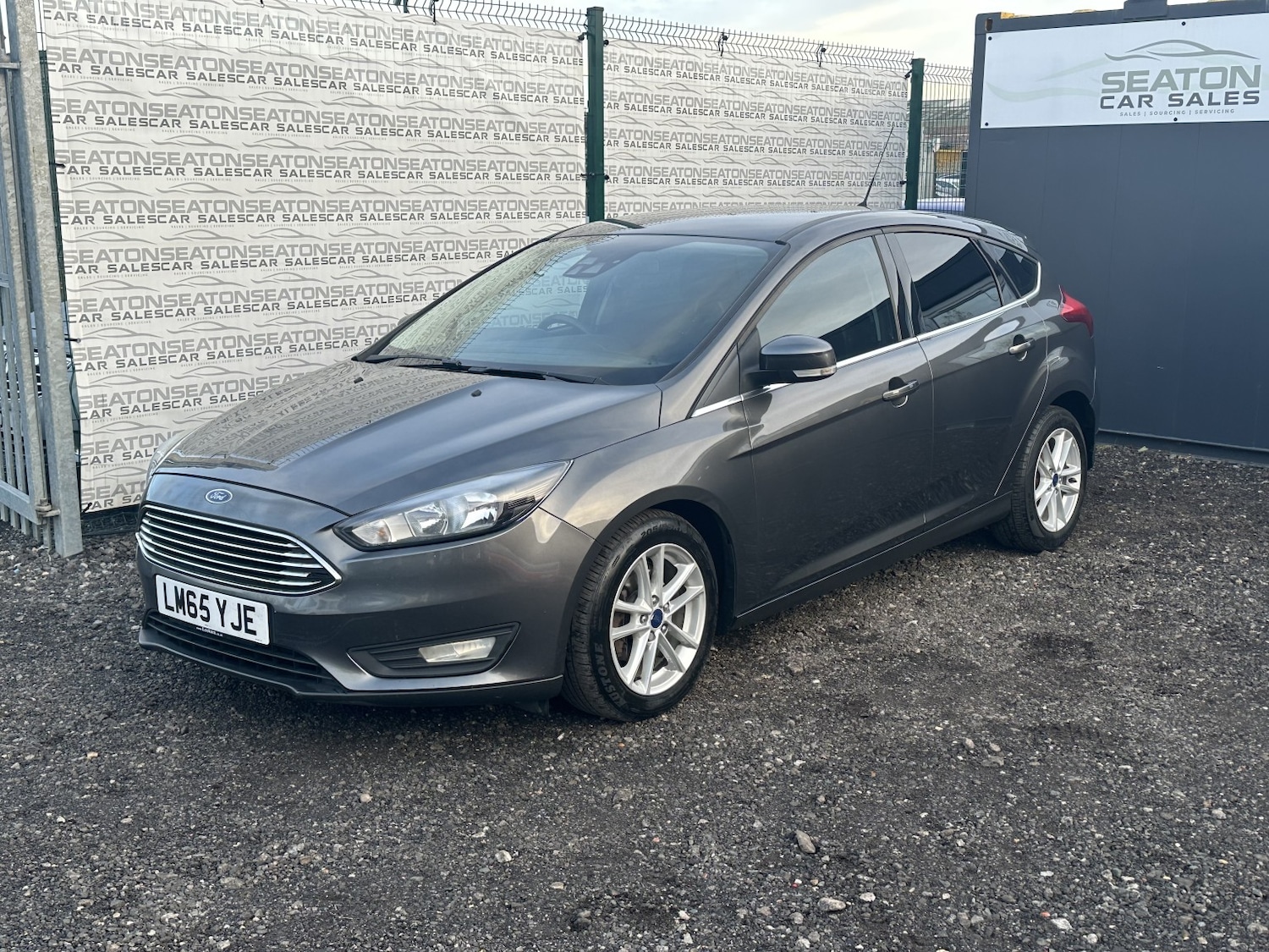 Used Ford Focus 2015 for sale - 76673259: Photo 4