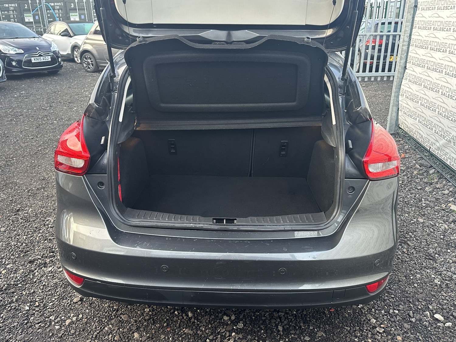 Used Ford Focus 2015 for sale - 76673259: Photo 9