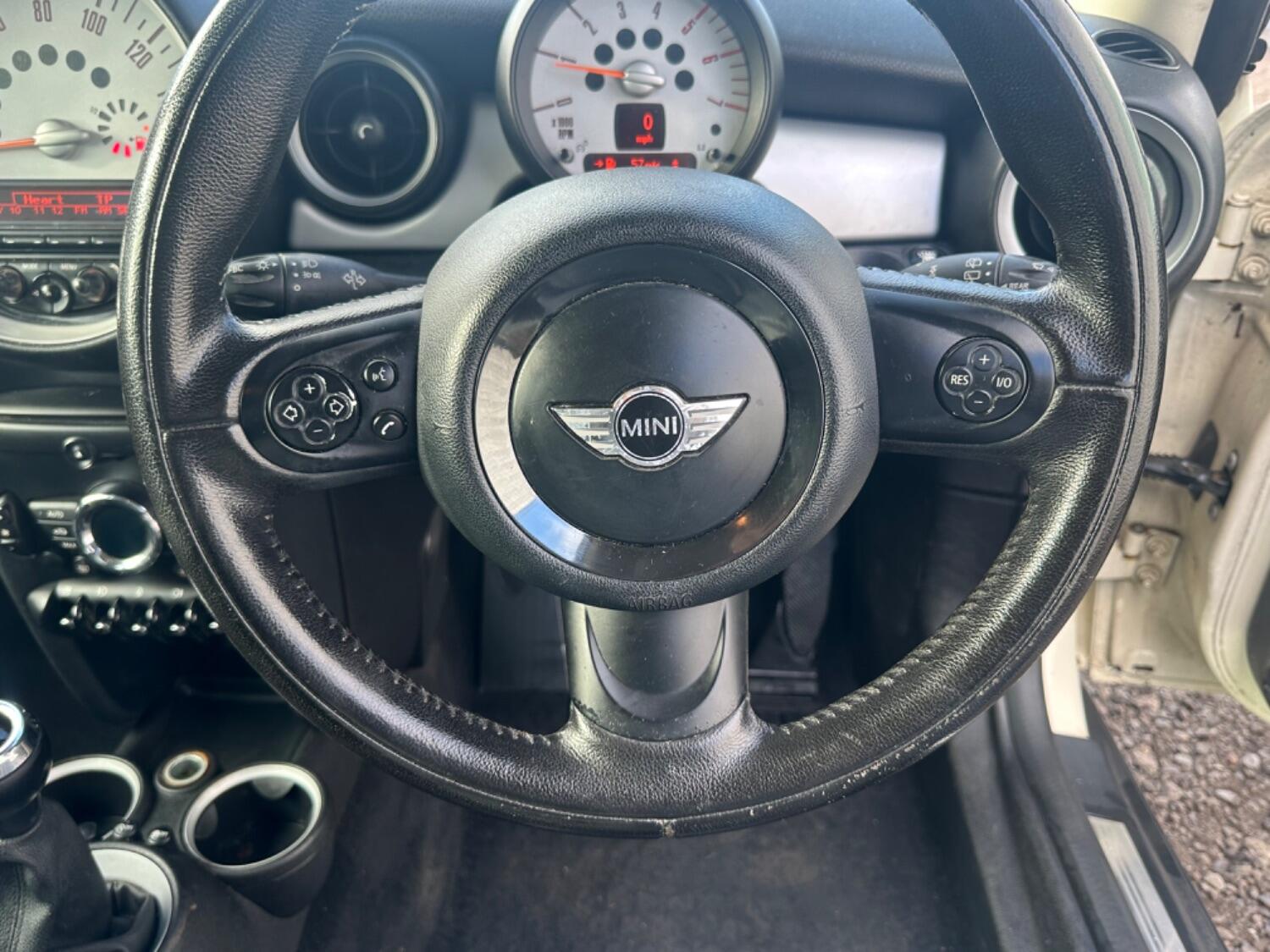 Used MINI Hatch 2010 for sale - 76673268: Photo 17