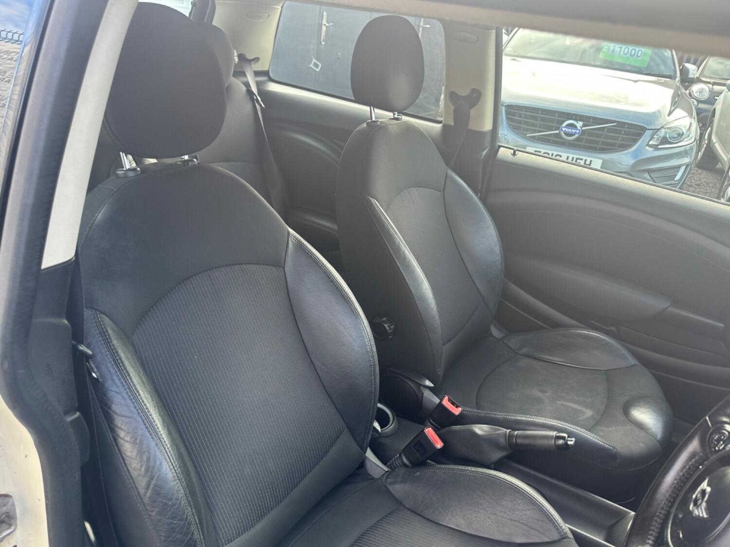 Used MINI Hatch 2010 for sale - 76673268: Photo 31