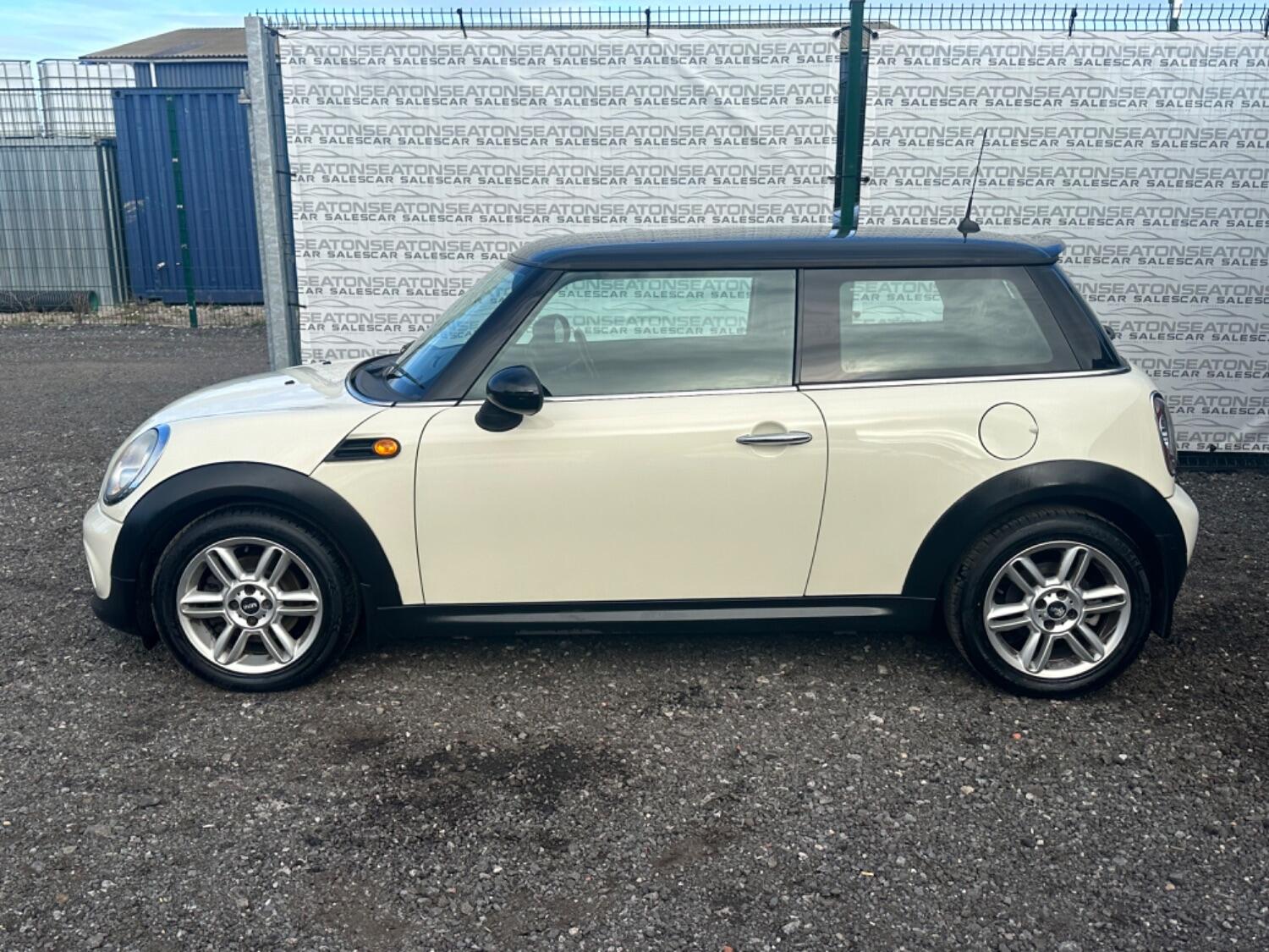 Used MINI Hatch 2010 for sale - 76673268: Photo 5