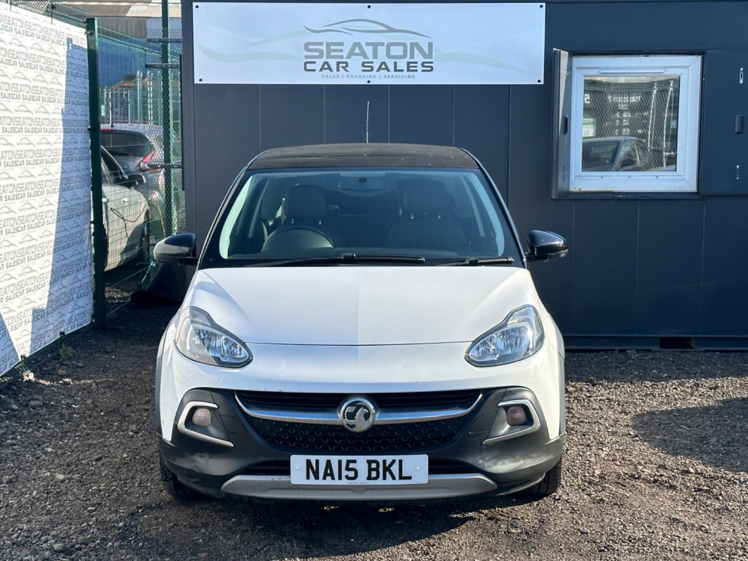 Used Vauxhall ADAM 2015 for sale - 76769204: Photo 3