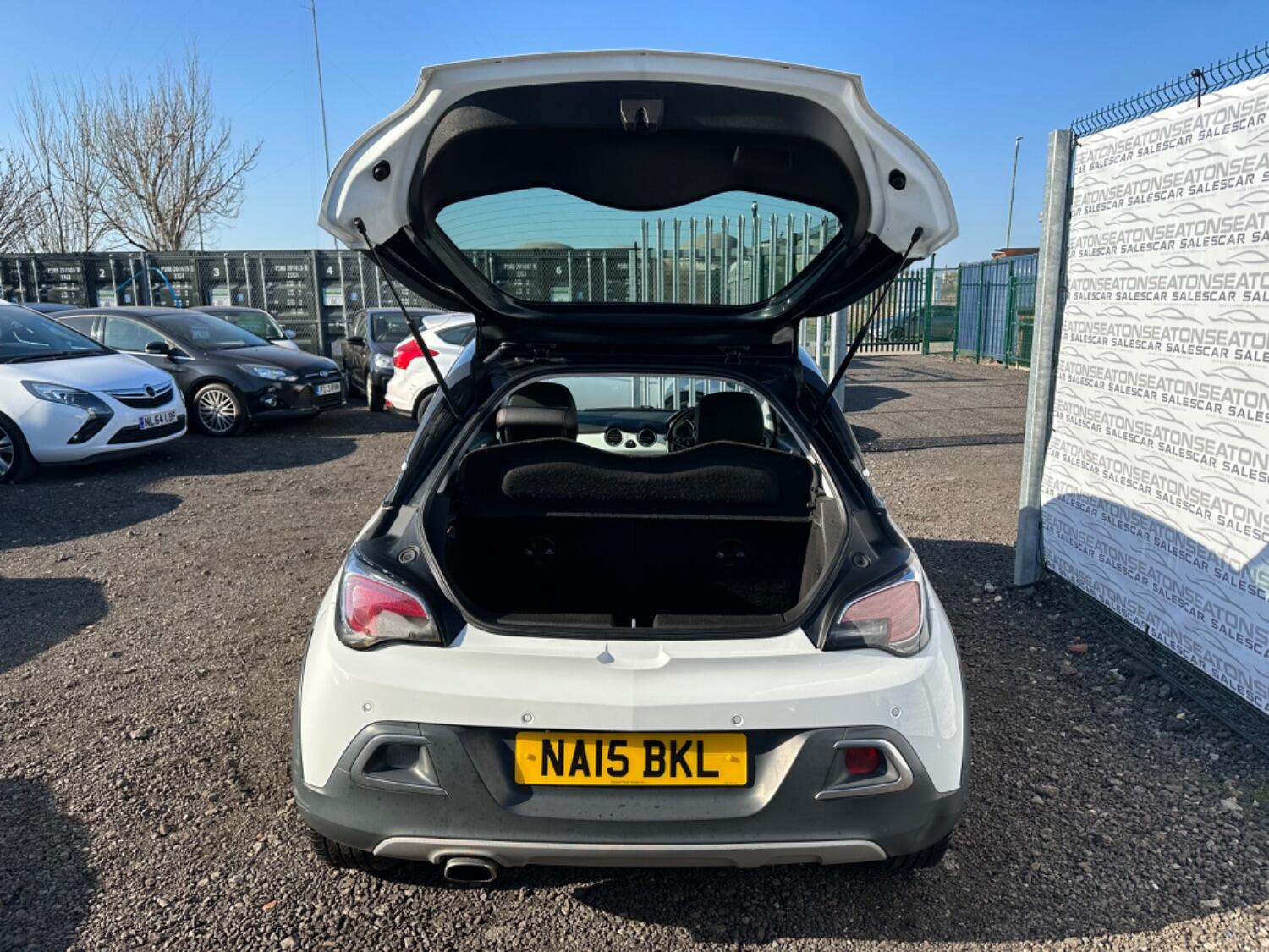 Used Vauxhall ADAM 2015 for sale - 76769204: Photo 8