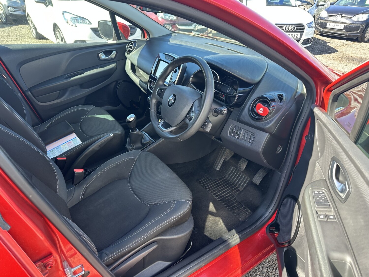 Used Renault Clio 2018 for sale - 78121579: Photo 15