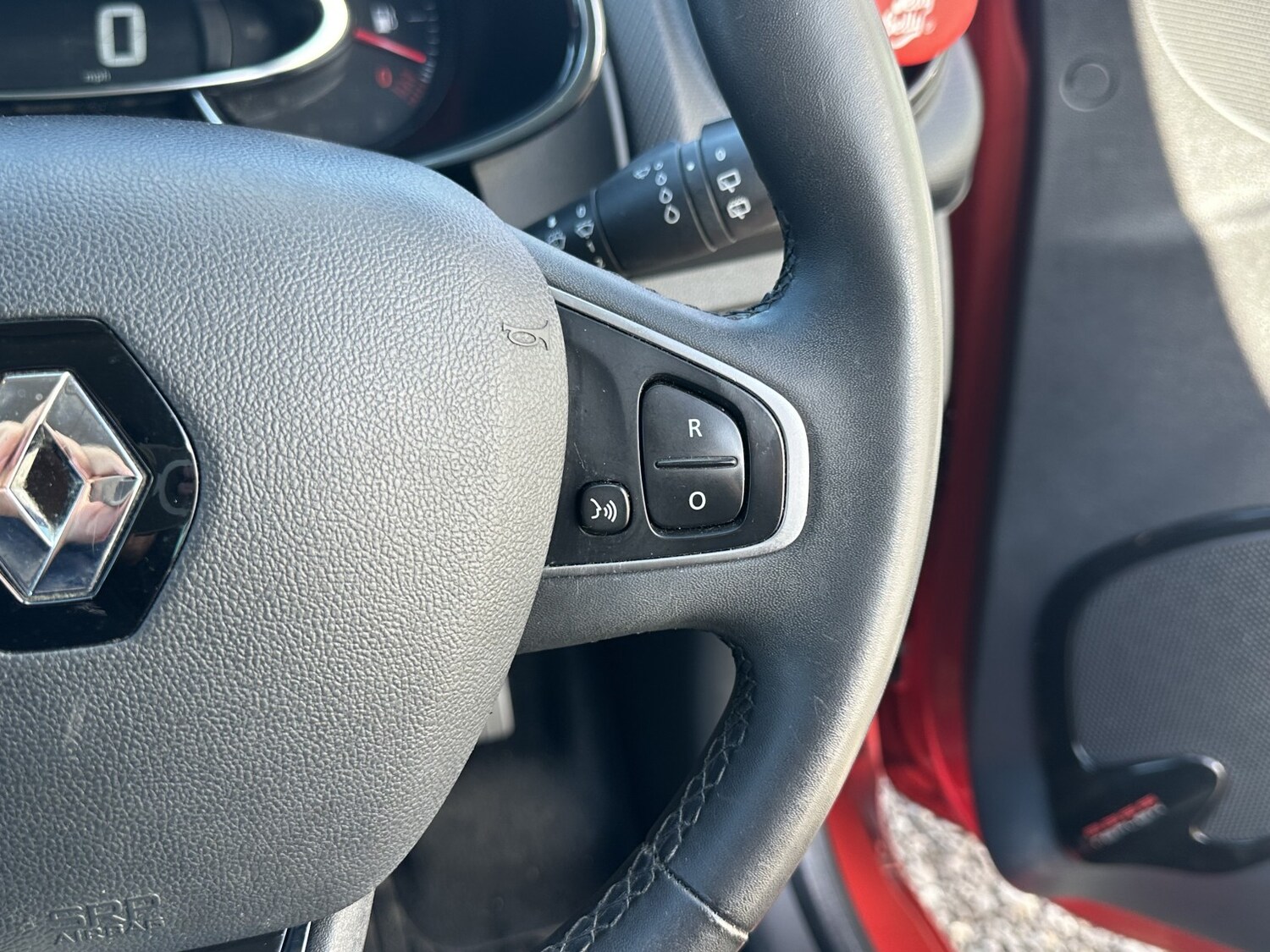 Used Renault Clio 2018 for sale - 78121579: Photo 23