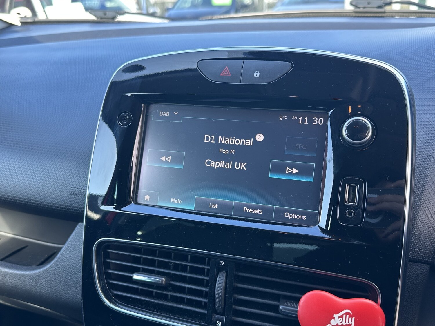 Used Renault Clio 2018 for sale - 78121579: Photo 24