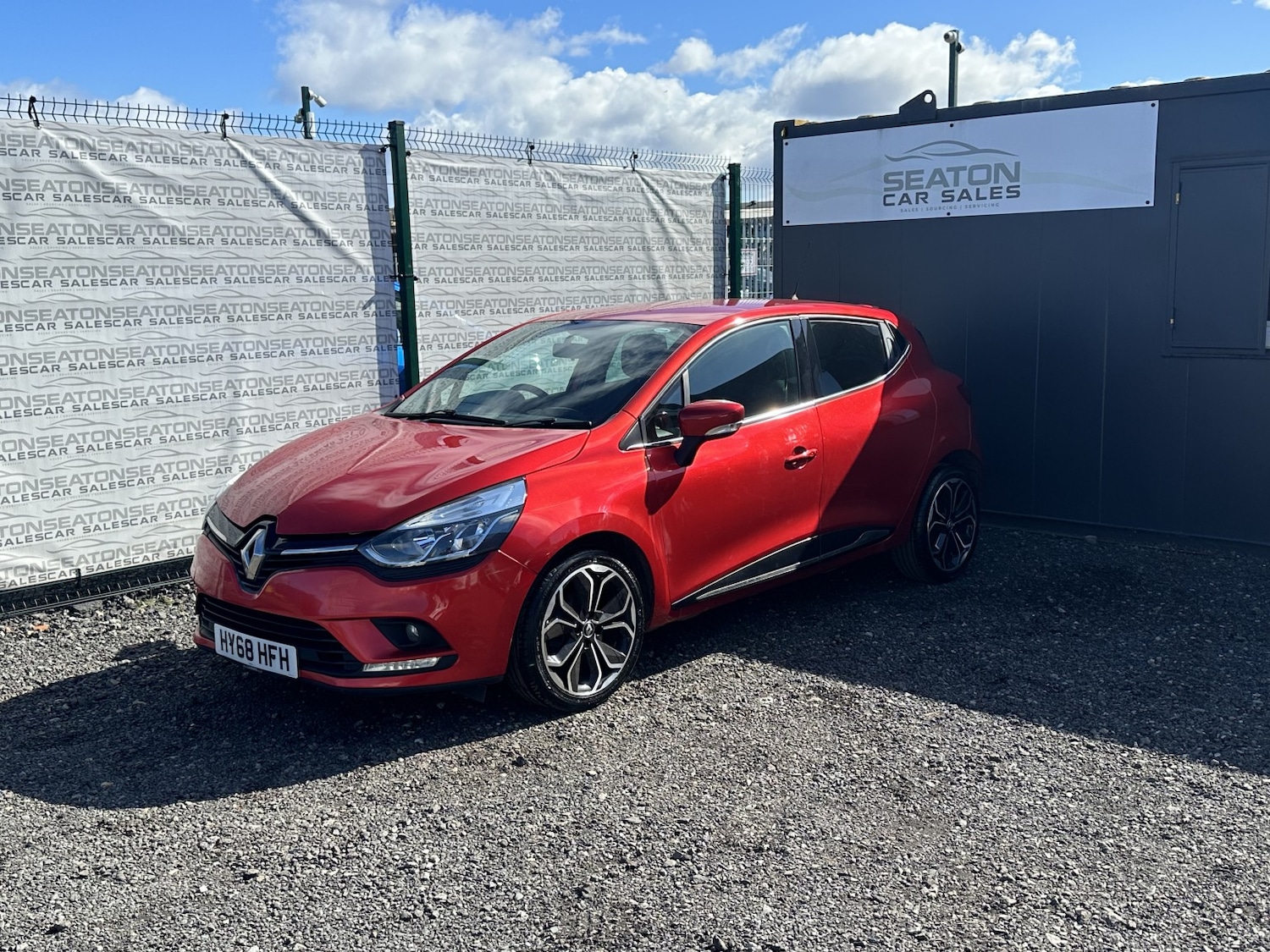 Used Renault Clio 2018 for sale - 78121579: Photo 3