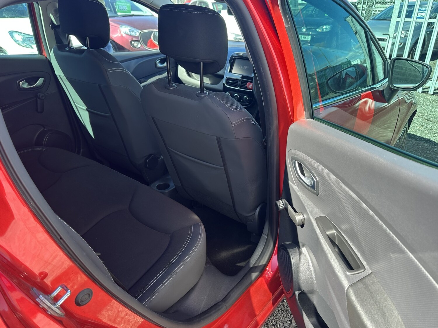 Used Renault Clio 2018 for sale - 78121579: Photo 9