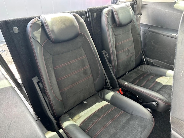 Used Ford S-Max 2012 for sale - 75994790: Photo 10