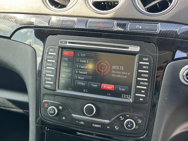 Used Ford S-Max 2012 for sale - 75994790: Photo 28