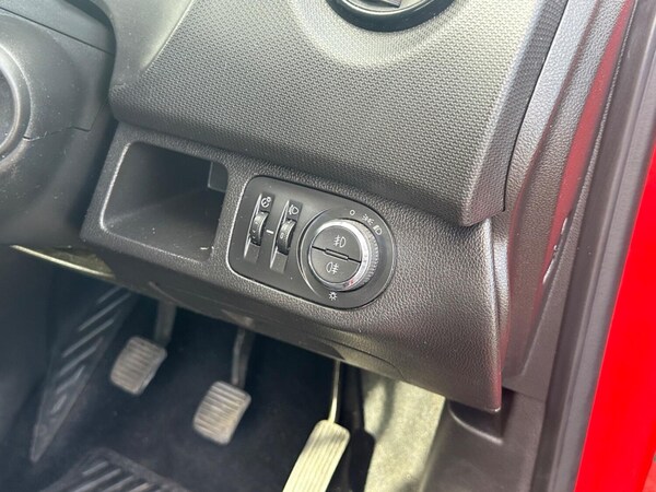 Used Vauxhall Meriva 2015 for sale - 76273303: Photo 39