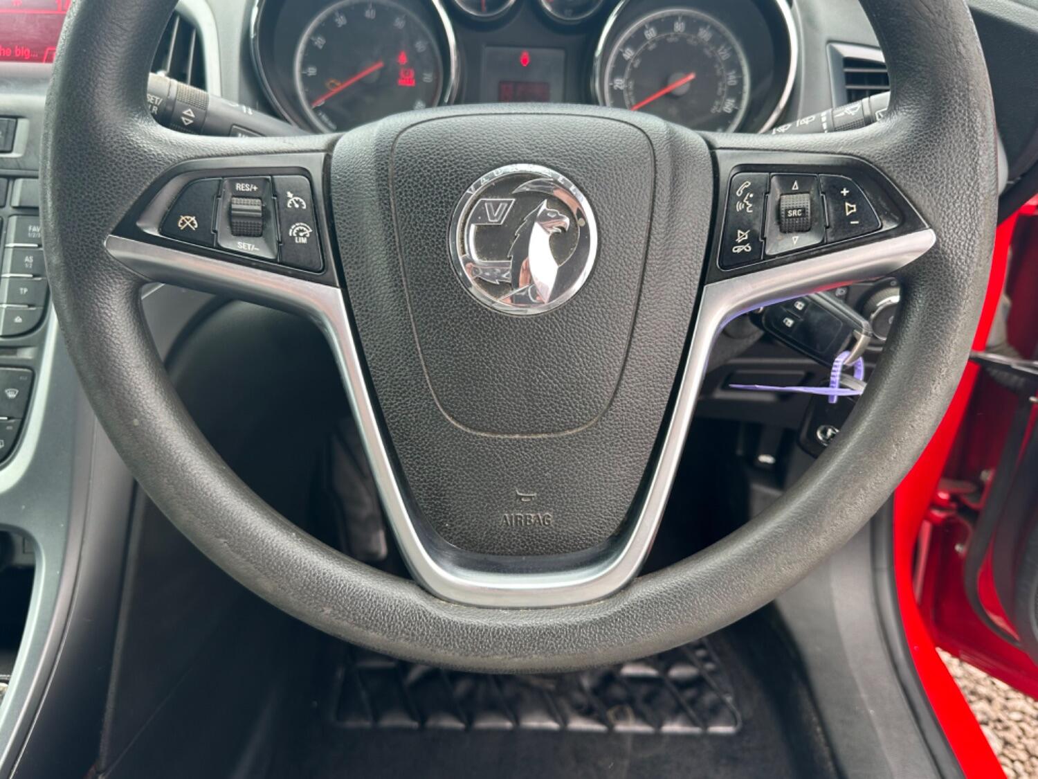 Used Vauxhall Astra GTC 2012 for sale - 74664352: Photo 24