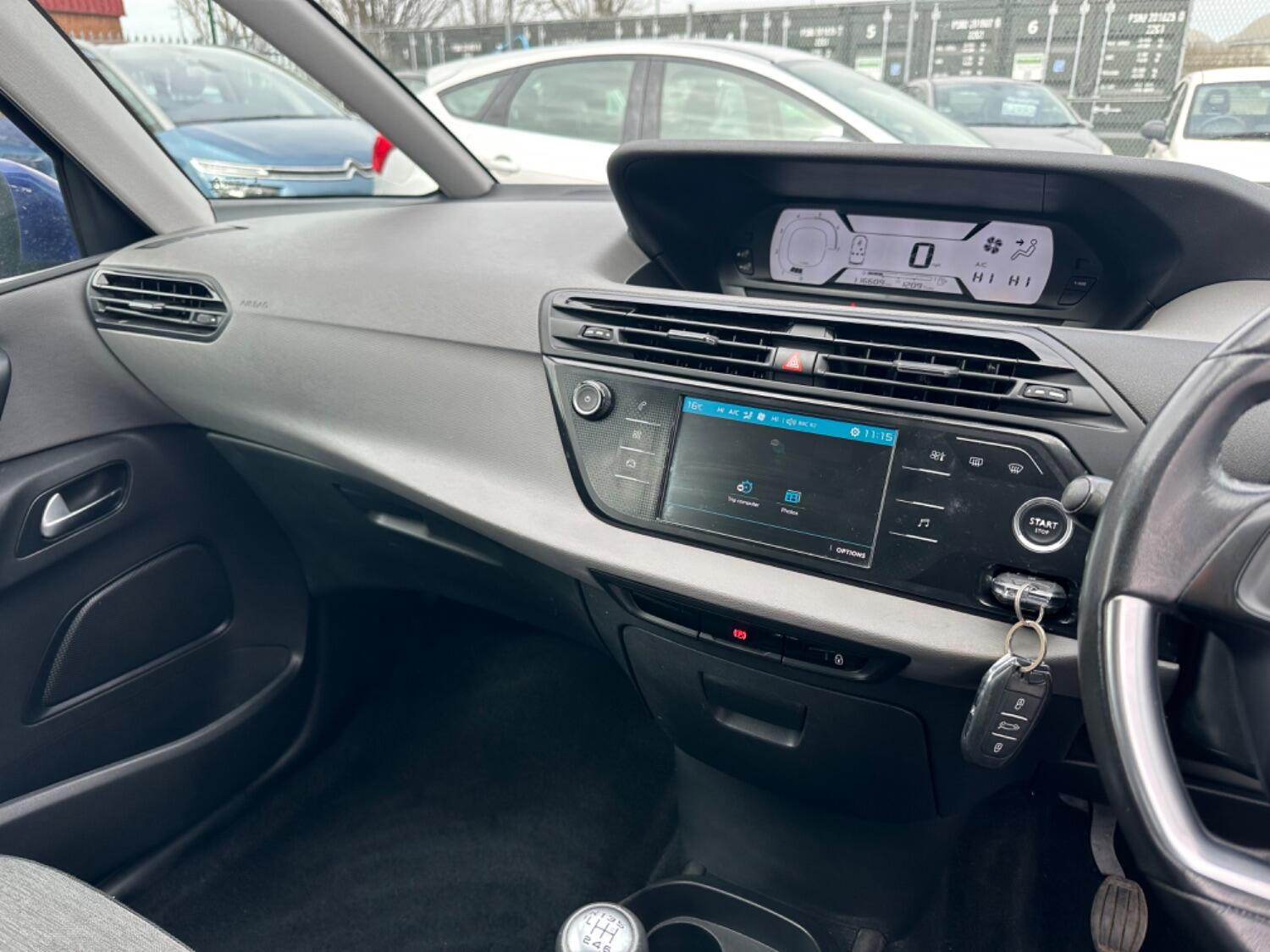 Used Citroen C4 Picasso 2016 for sale - 76793811: Photo 20