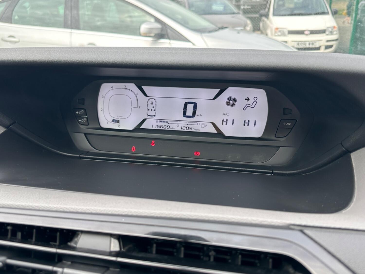 Used Citroen C4 Picasso 2016 for sale - 76793811: Photo 21