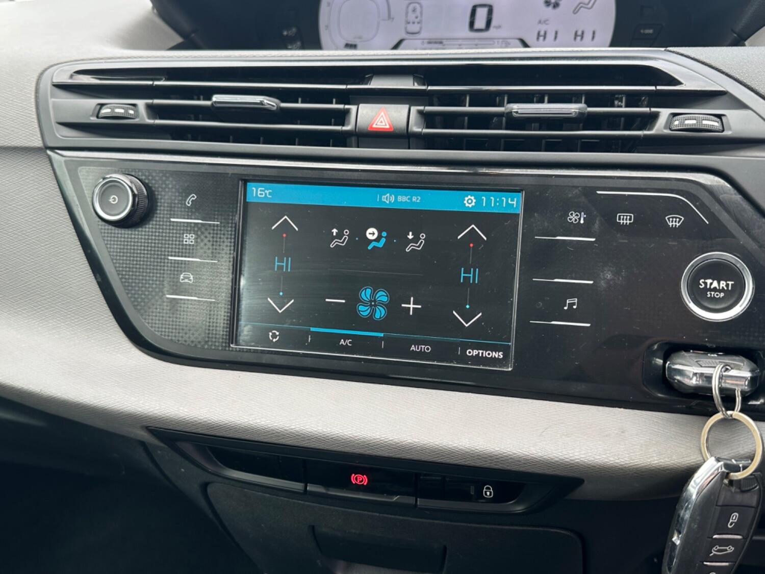 Used Citroen C4 Picasso 2016 for sale - 76793811: Photo 27