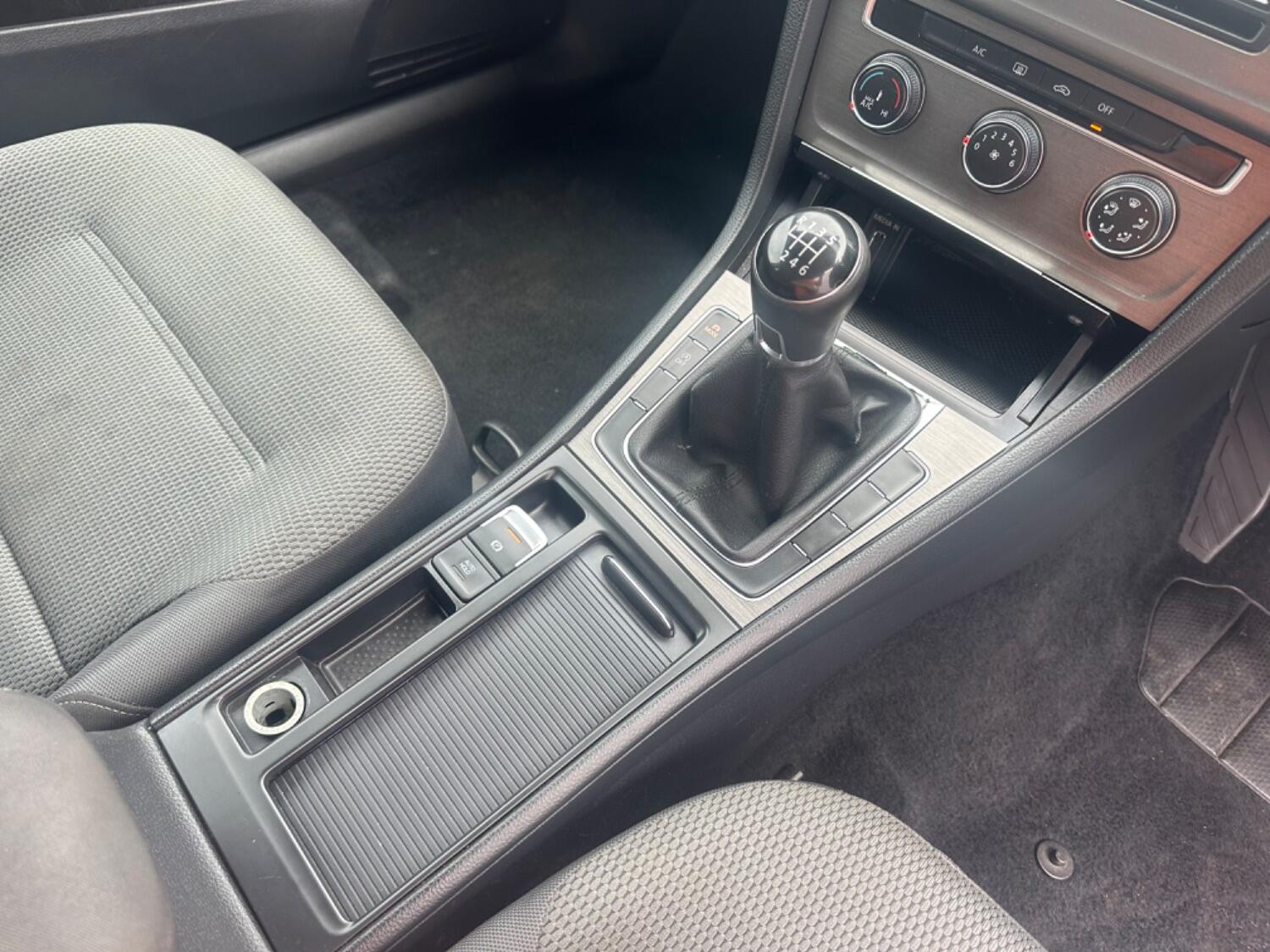 Used Volkswagen Golf 2013 for sale - 76541599: Photo 27