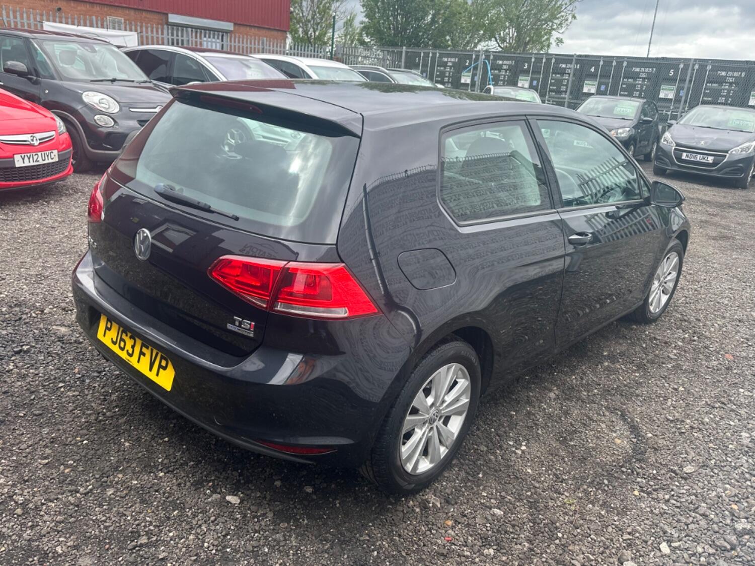 Used Volkswagen Golf 2013 for sale - 76541599: Photo 8