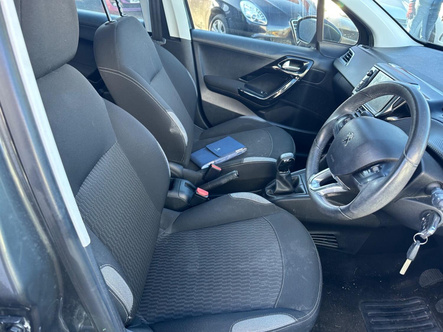 Used Peugeot 208 2016 for sale - 76793818: Photo 7